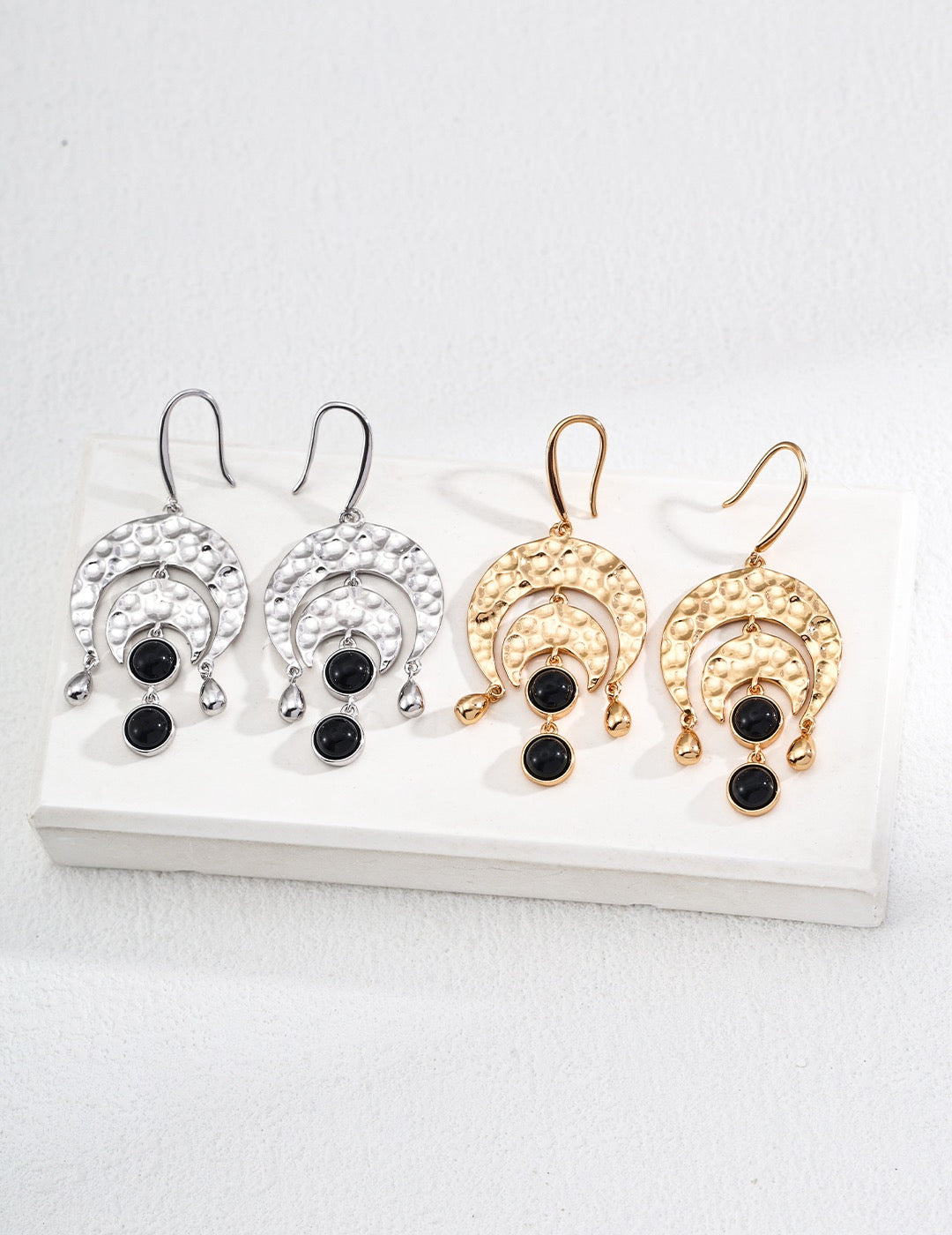 S925 Silver Simple Black Onyx Vintage Earrings
