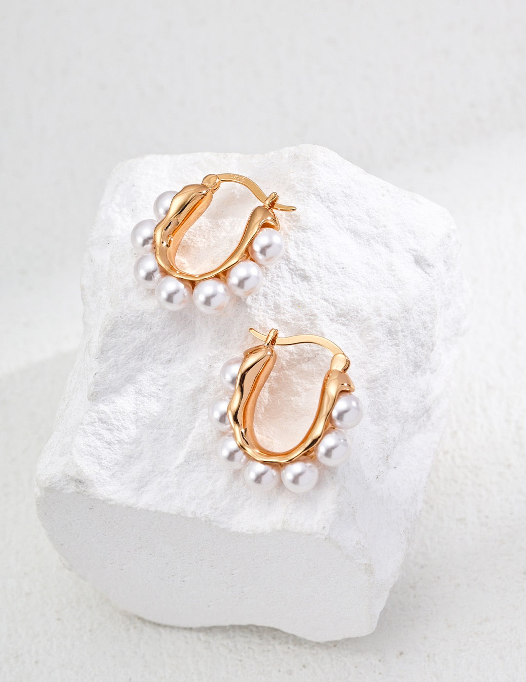 S925 Silver Simple Imitation Pearl Earrings