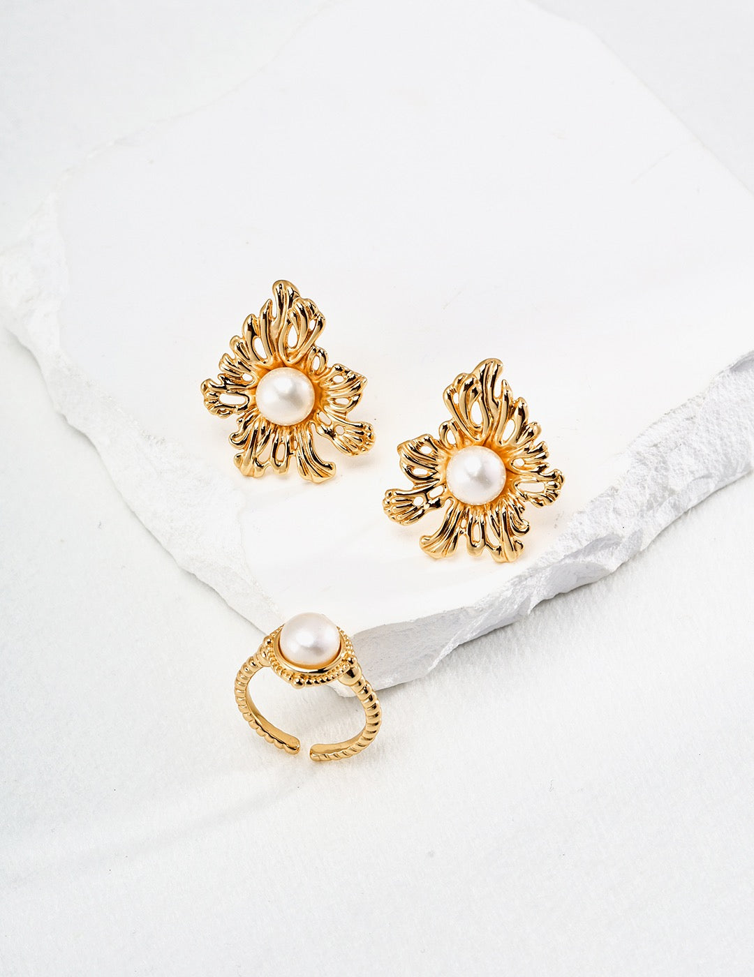 S925 Silver Natural Pearl Earrings