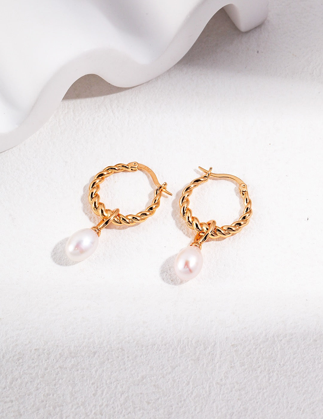 S925 Silver Pearl Earrings
